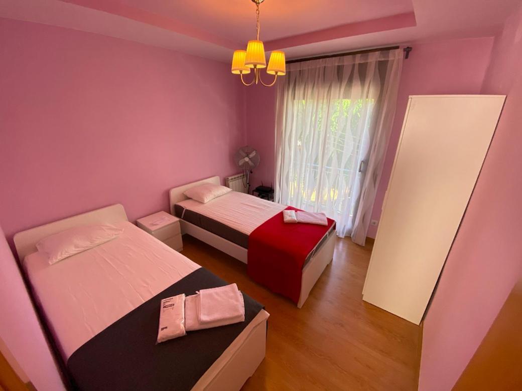 Entire New Apartment 20' From Barcelona Sabadell Ngoại thất bức ảnh