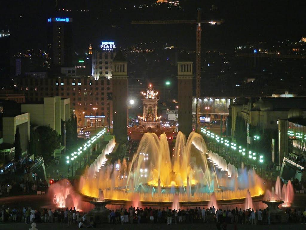 Entire New Apartment 20' From Barcelona Sabadell Ngoại thất bức ảnh